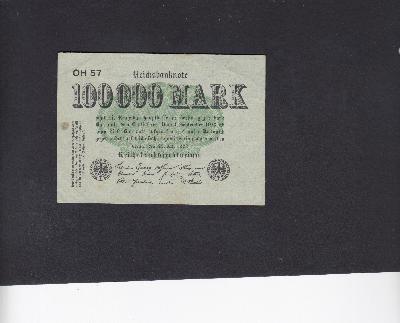 Beschrijving voorzijde: ARMS